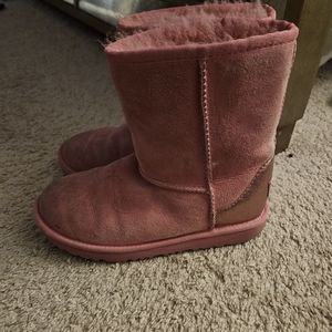 Used Pink Girl Uggs